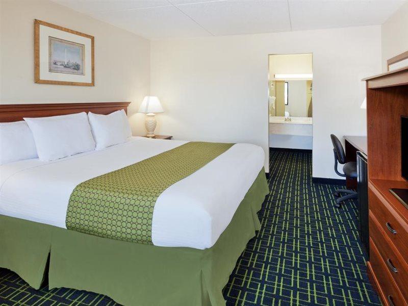 Hotel Bo, A Days Inn By Wyndham Chattanooga Downtown Extérieur photo