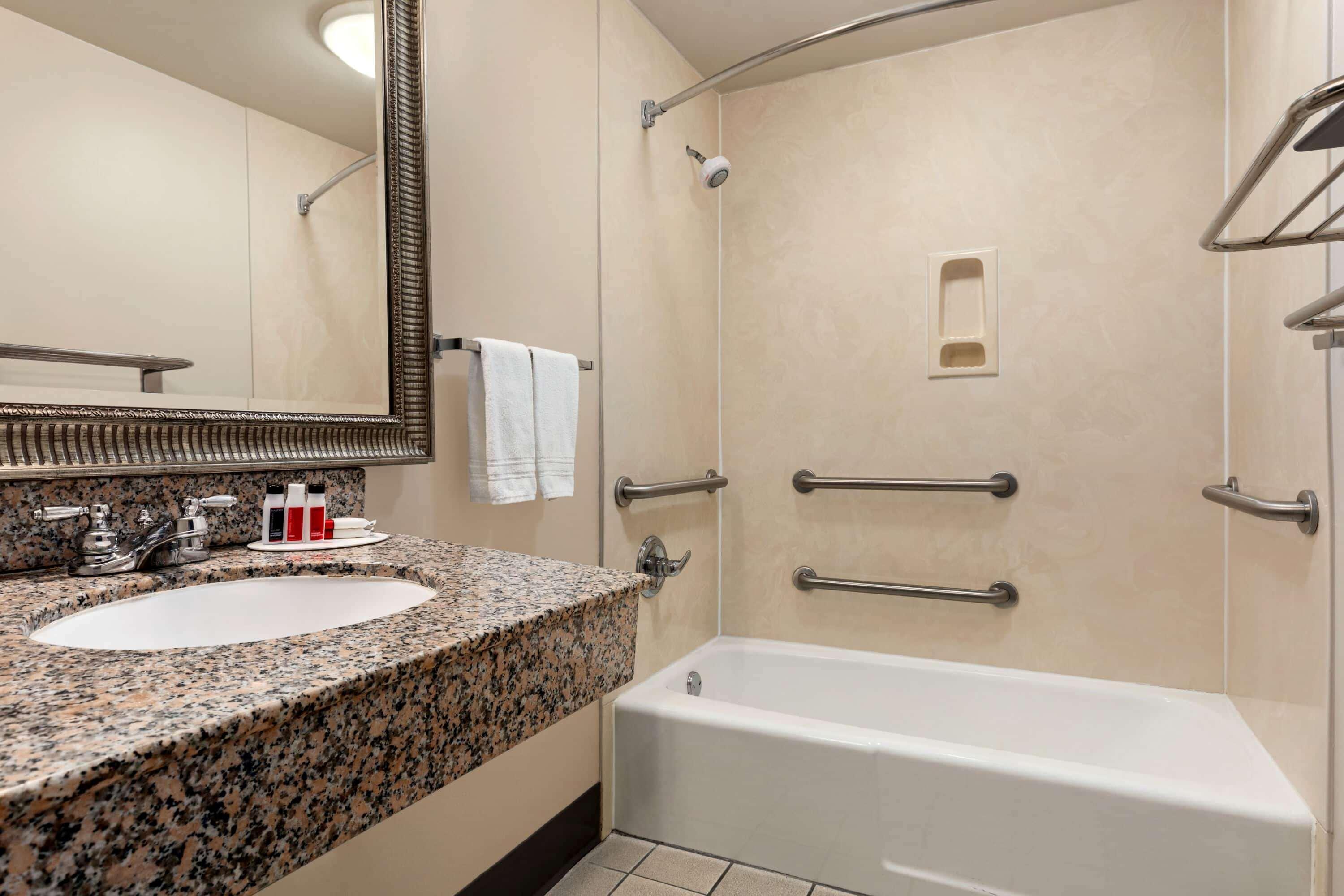 Hotel Bo, A Days Inn By Wyndham Chattanooga Downtown Extérieur photo
