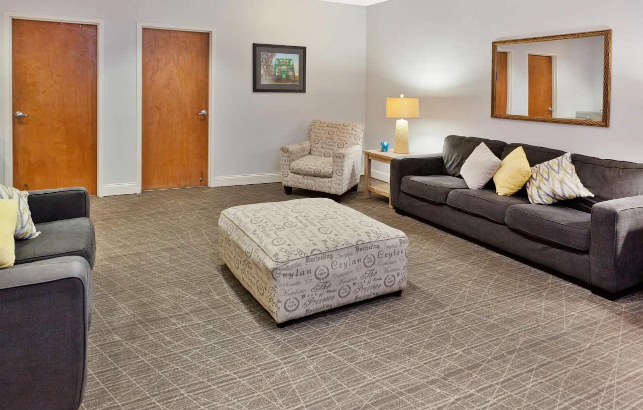Hotel Bo, A Days Inn By Wyndham Chattanooga Downtown Extérieur photo